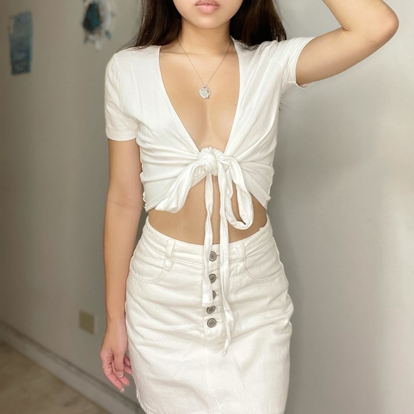 Brandy Melville white Rae wrap top - Picture 3 of 6